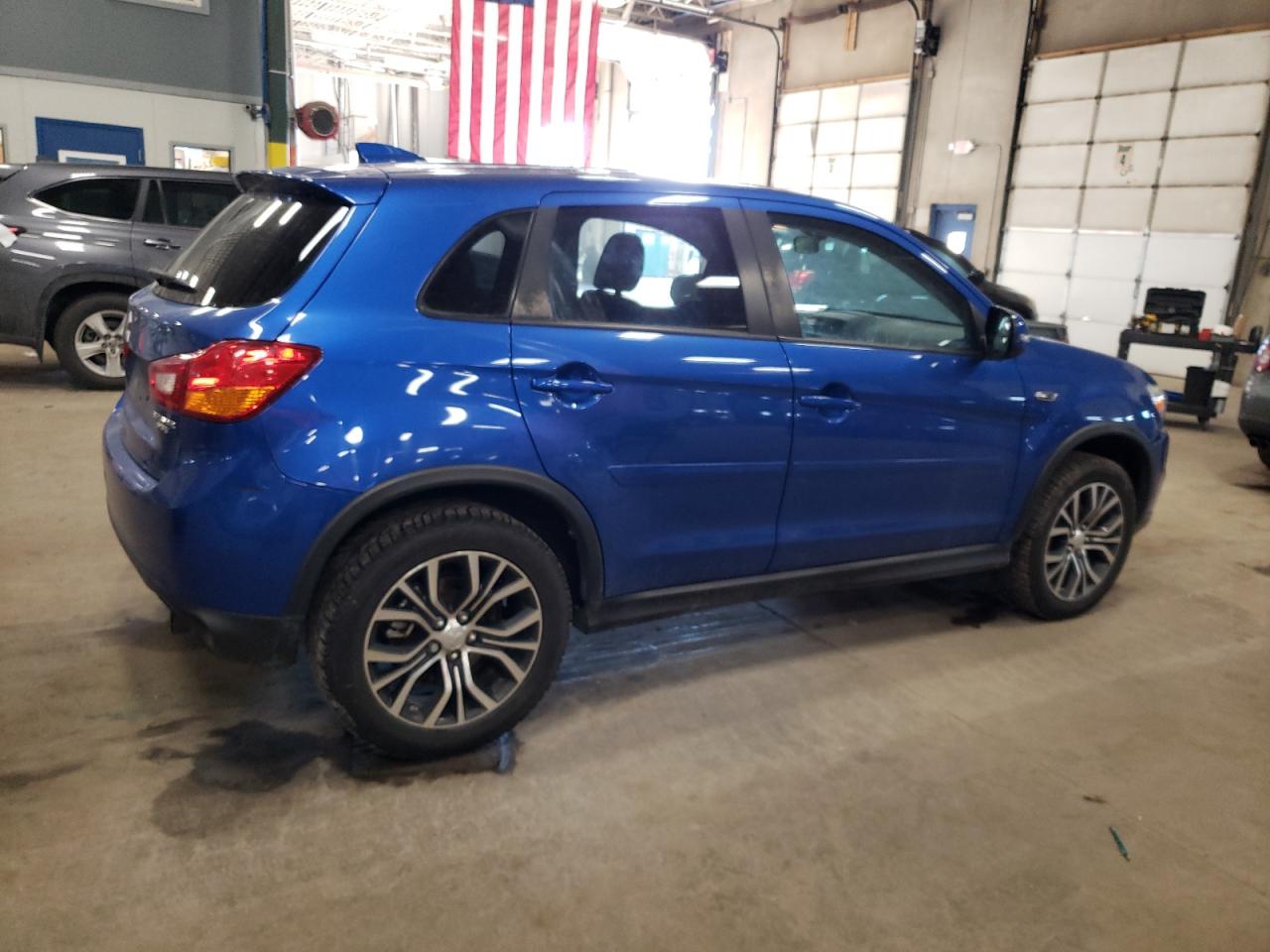 2017 Mitsubishi Outlander VIN JA4AP3AU3HZ003642 Copart auction photo, front end damage thumbnail 3