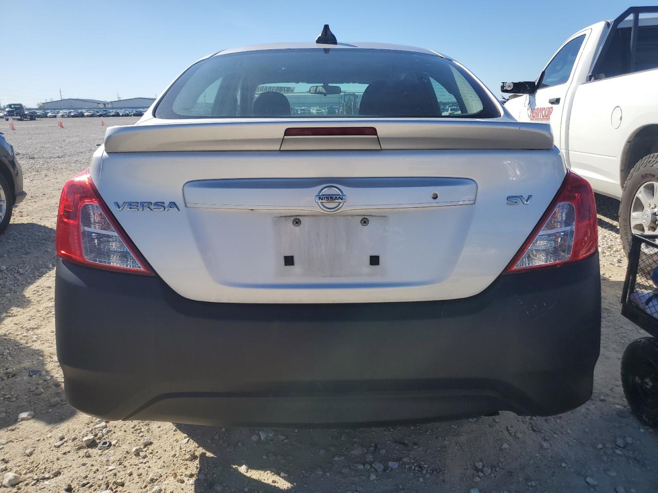 2017 Nissan Versa VIN 3N1CN7APXHK449700 Copart auction photo, front end / minor dent/scratches damage thumbnail 6