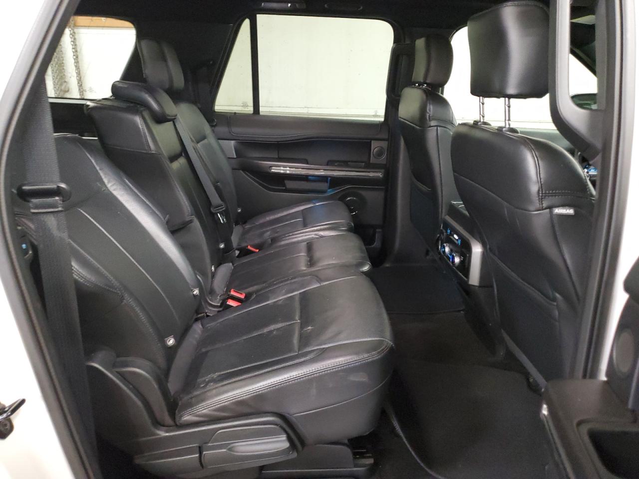 2018 Ford Expedition VIN 1FMJK1JT4JEA44774 Copart auction photo, front end / side damage thumbnail 11