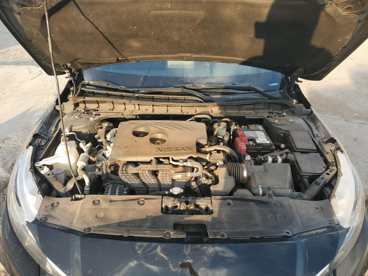 2019 Nissan Altima VIN 1N4BL4BV5KC162262 Copart auction photo, hail / minor dent/scratches damage thumbnail 11