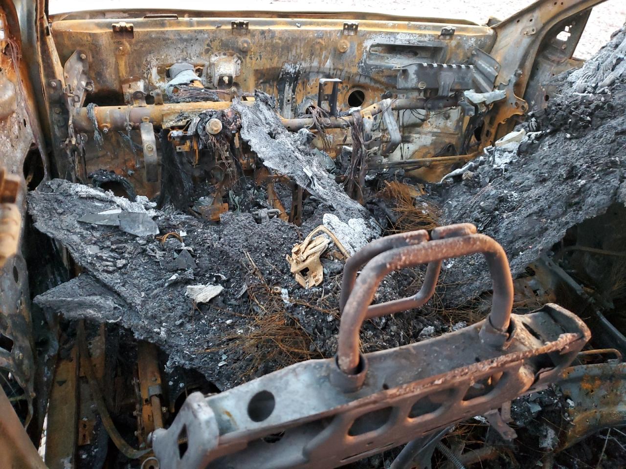 2019 Hyundai Kona VIN KM8K1CAA9KU382955 Copart auction photo, burn damage thumbnail 8