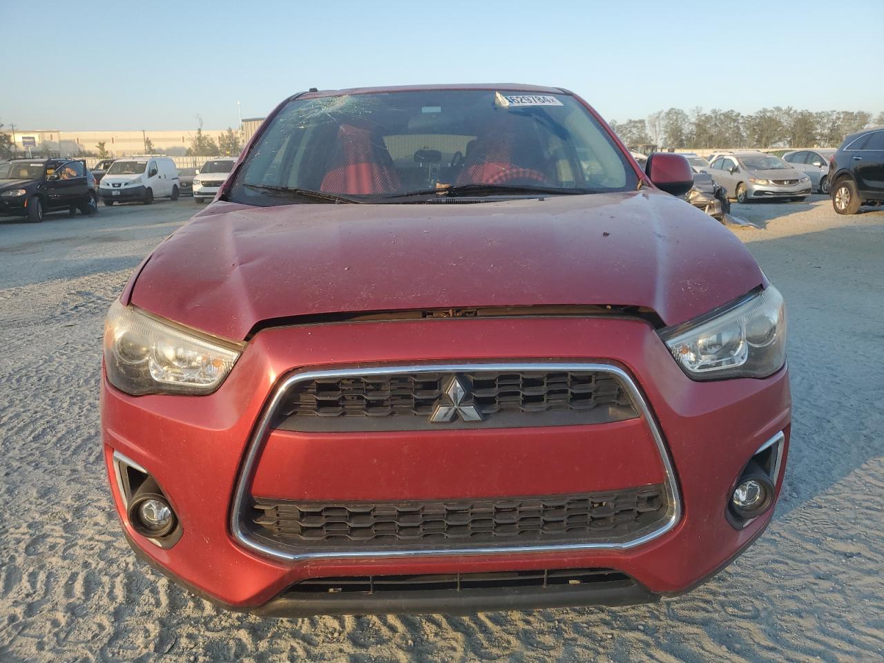 2013 Mitsubishi Outlander VIN 4A4AP3AU1DE020942 Copart auction photo, all over / minor dent/scratches damage thumbnail 5