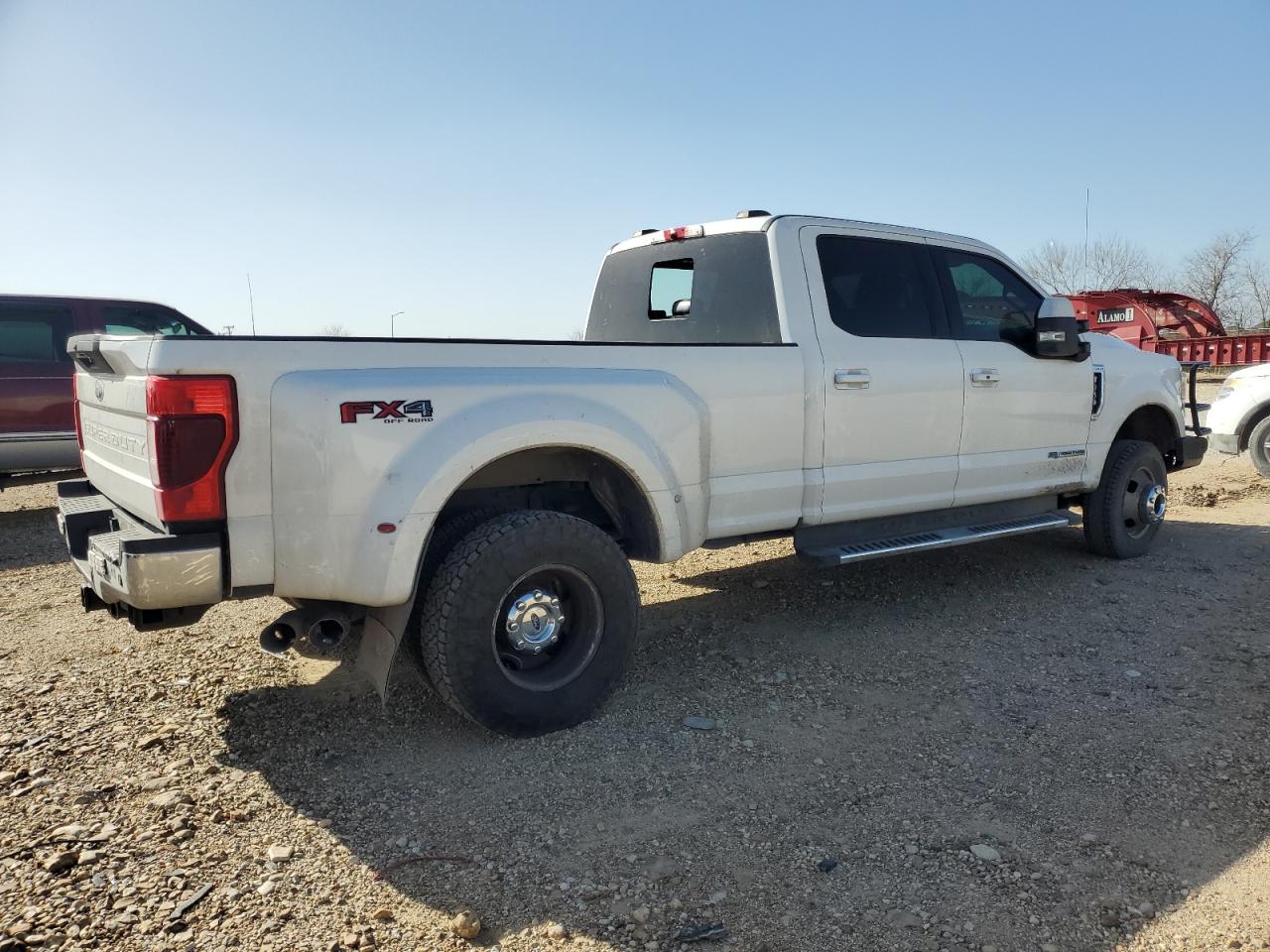2020 Ford F350 VIN 1FT8W3DT3LED21190 Copart auction photo, minor dent/scratches damage thumbnail 3
