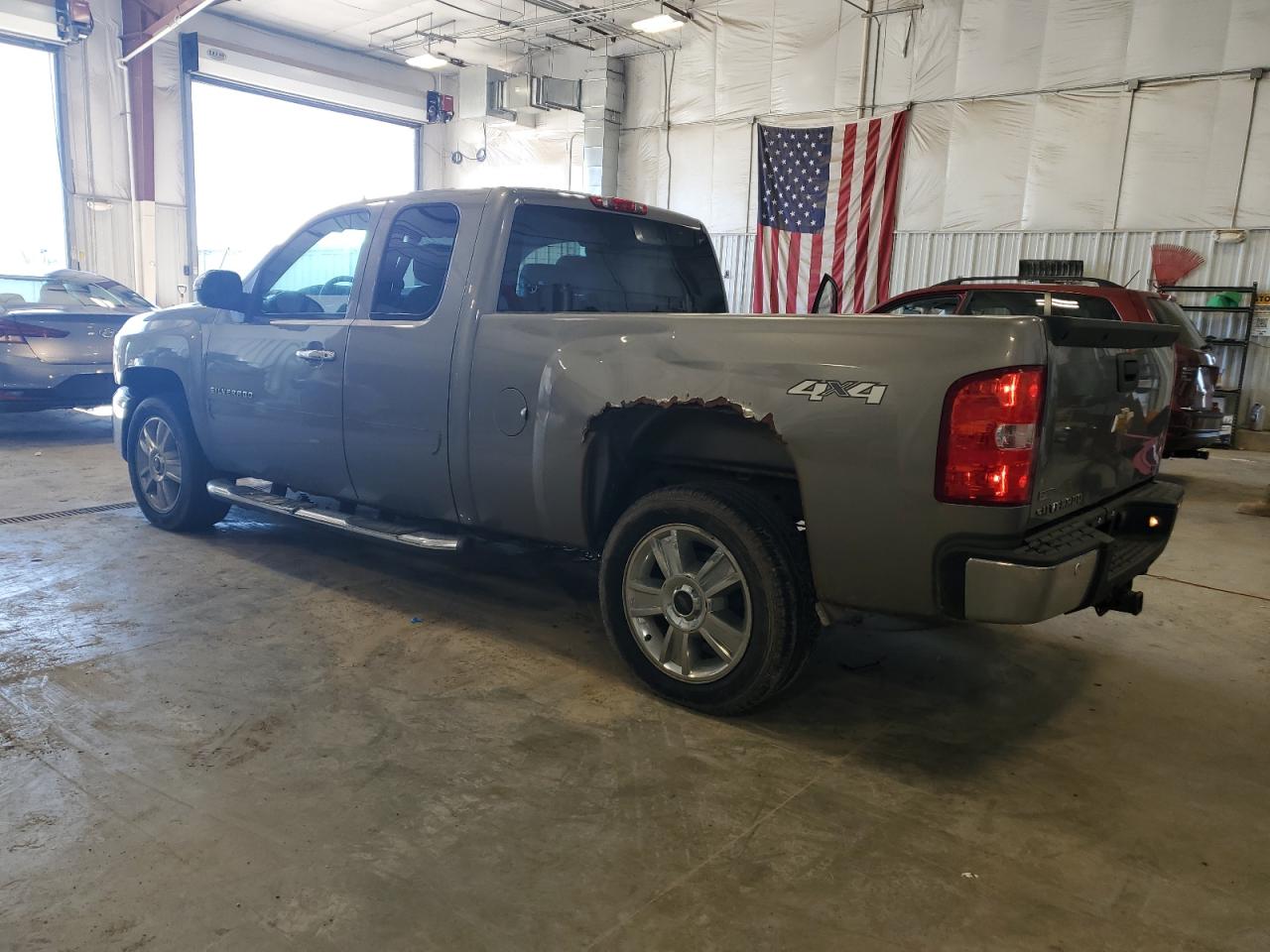 2012 Chevrolet Silverado VIN 1GCRKSE74CZ237240 Copart auction photo, undercarriage / minor dent/scratches damage thumbnail 2