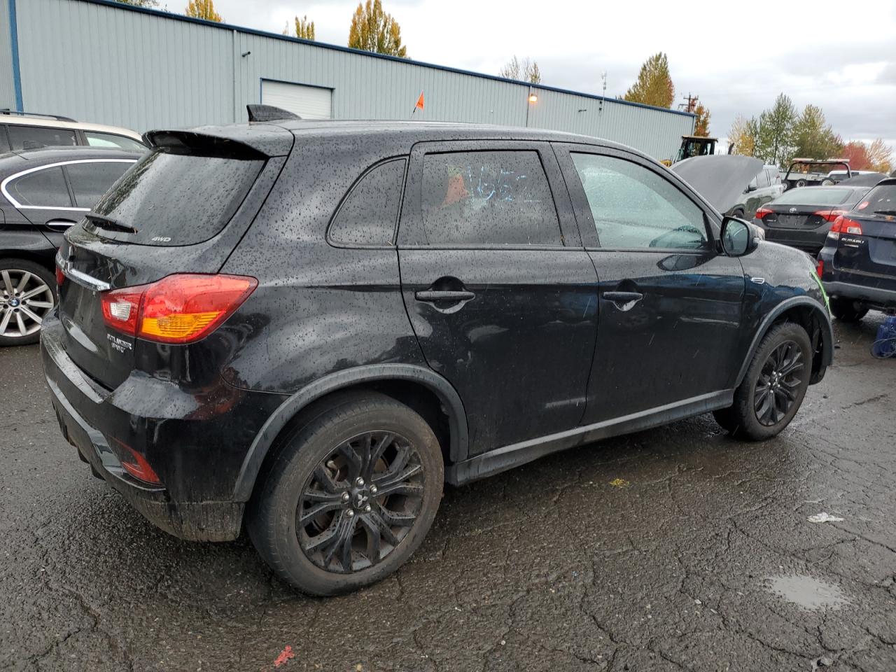 2018 Mitsubishi Outlander VIN JA4AR3AU3JZ021123 Copart auction photo, front end damage thumbnail 3
