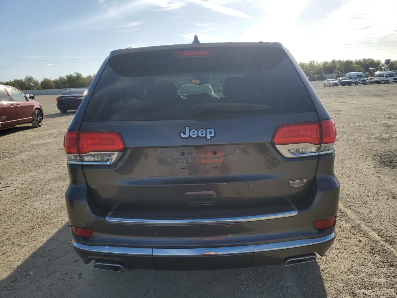 2017 Jeep Grand Cherokee VIN 1C4RJEJG0HC614909 Copart auction photo, front end / minor dent/scratches damage thumbnail 6