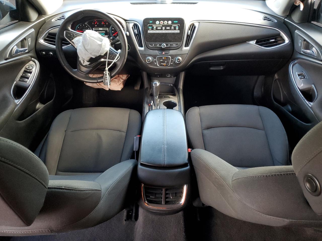 2016 Chevrolet Malibu VIN 1G1ZE5STXGF219013 Copart auction photo, front end / side damage thumbnail 8