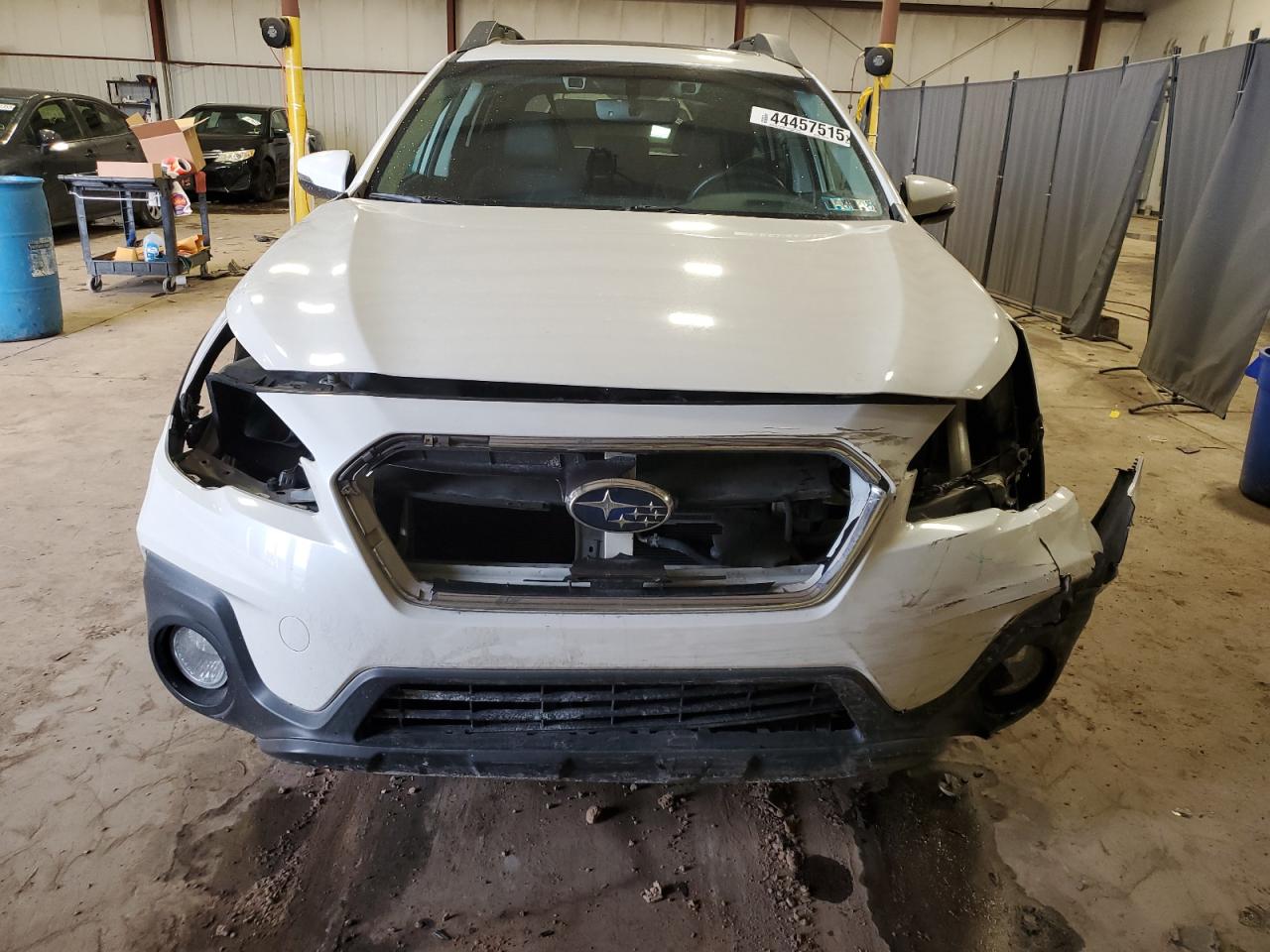 2018 Subaru Outback VIN 4S4BSANC6J3359196 Copart auction photo, front end damage thumbnail 5