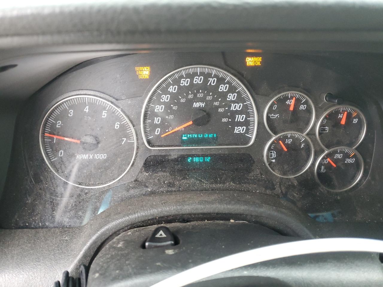 2003 GMC Envoy VIN 1GKET16S736237926 Copart auction photo, rear end damage thumbnail 9