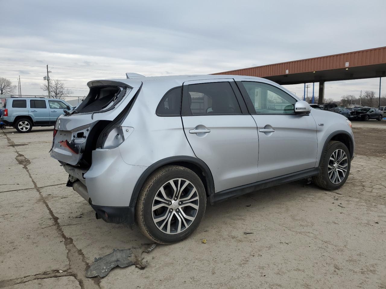 2017 Mitsubishi Outlander VIN JA4AP3AUXHZ020664 Copart auction photo, all over damage thumbnail 3