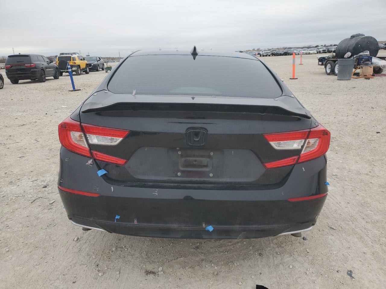 2018 Honda Accord VIN 1HGCV1F42JA200504 Copart auction photo, side / front end damage thumbnail 6
