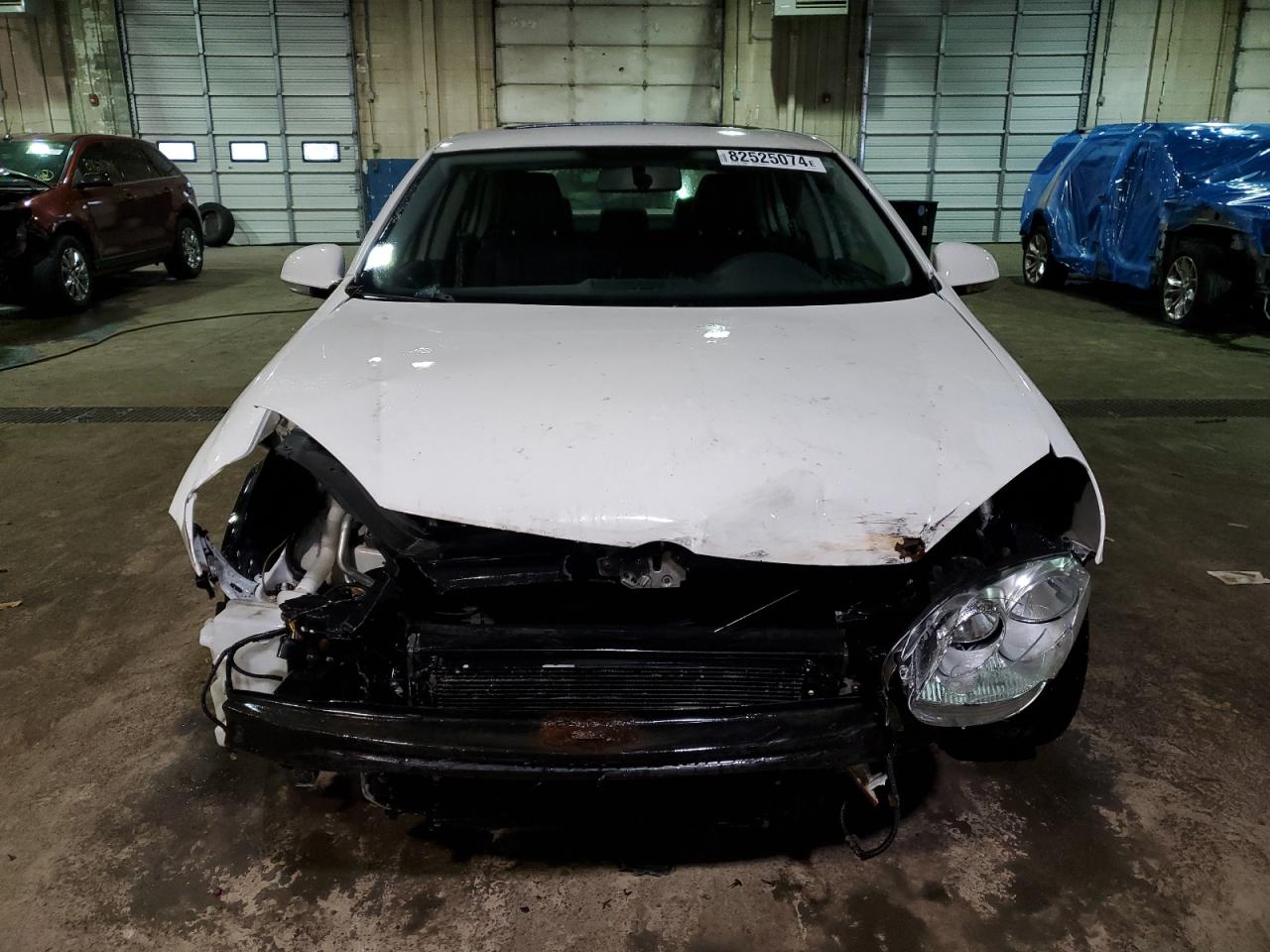 2010 Volkswagen Jetta VIN 3VWRX7AJ8AM049140 Copart auction photo, front end / mechanical damage thumbnail 5