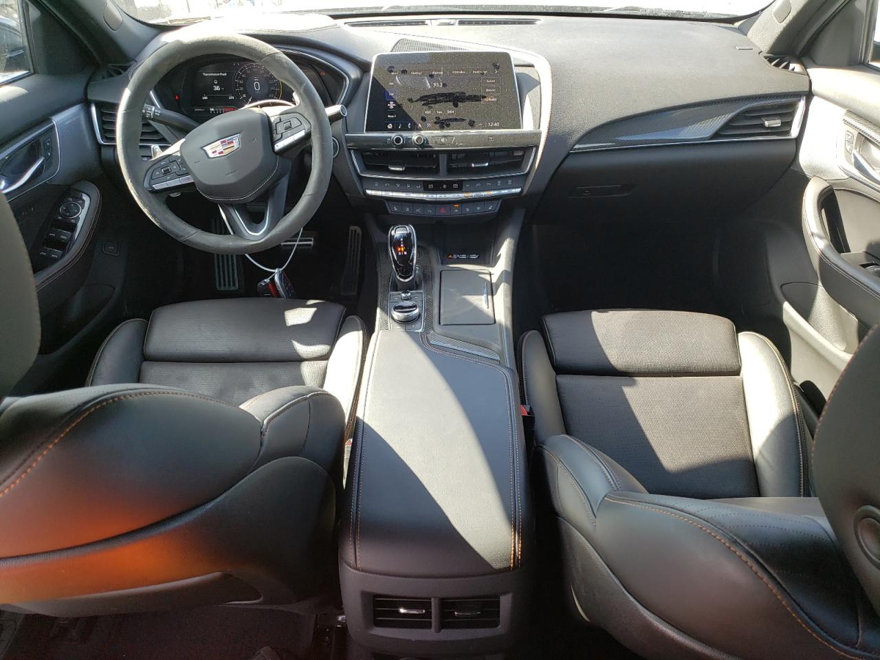 2021 Cadillac CT5 VIN 1G6DV5RW5M0147060 Copart auction photo, front end / minor dent/scratches damage thumbnail 8