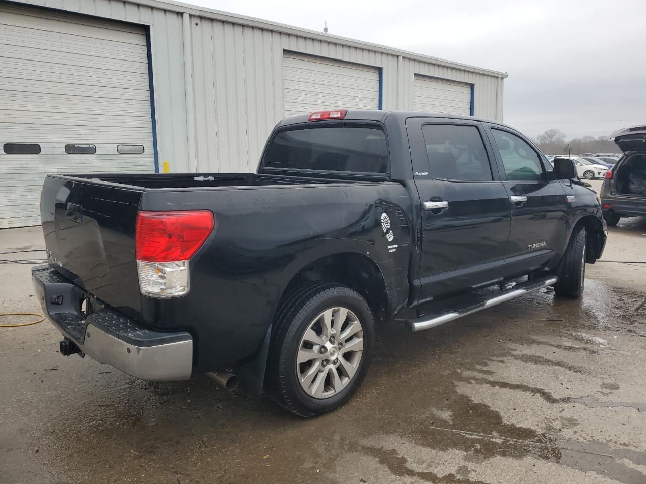 2013 Toyota Tundra VIN 5TFFY5F11DX137526 Copart auction photo, front end damage thumbnail 3