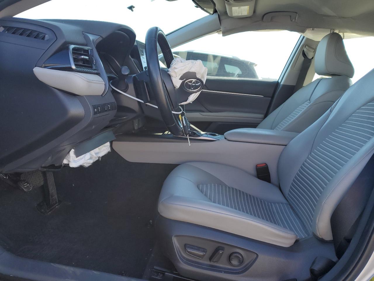2022 Toyota Camry VIN 4T1G11AK5NU007250 Copart auction photo, front end damage thumbnail 7