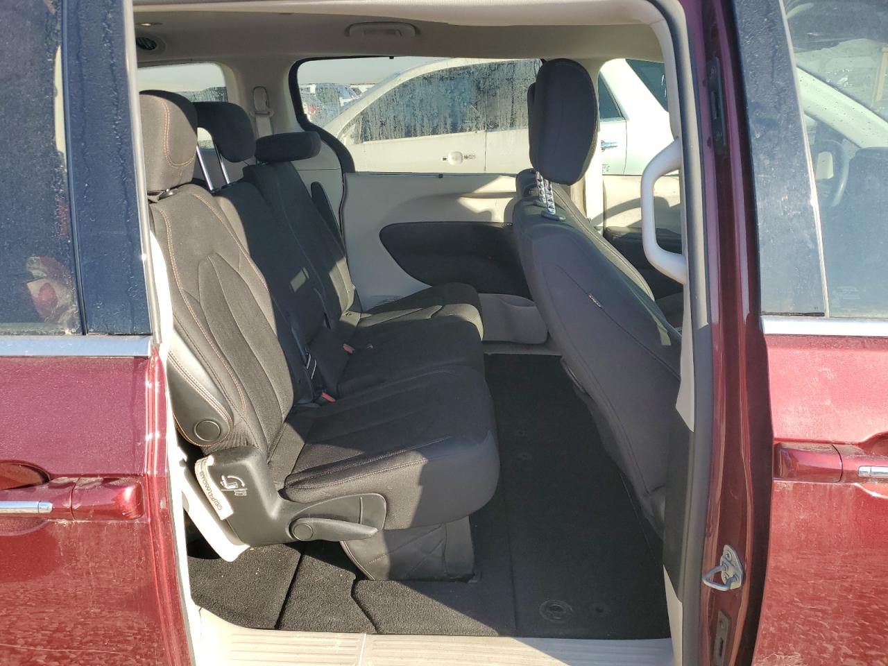 2018 Chrysler Pacifica VIN 2C4RC1FG7JR271296 Copart auction photo, rear end damage thumbnail 11