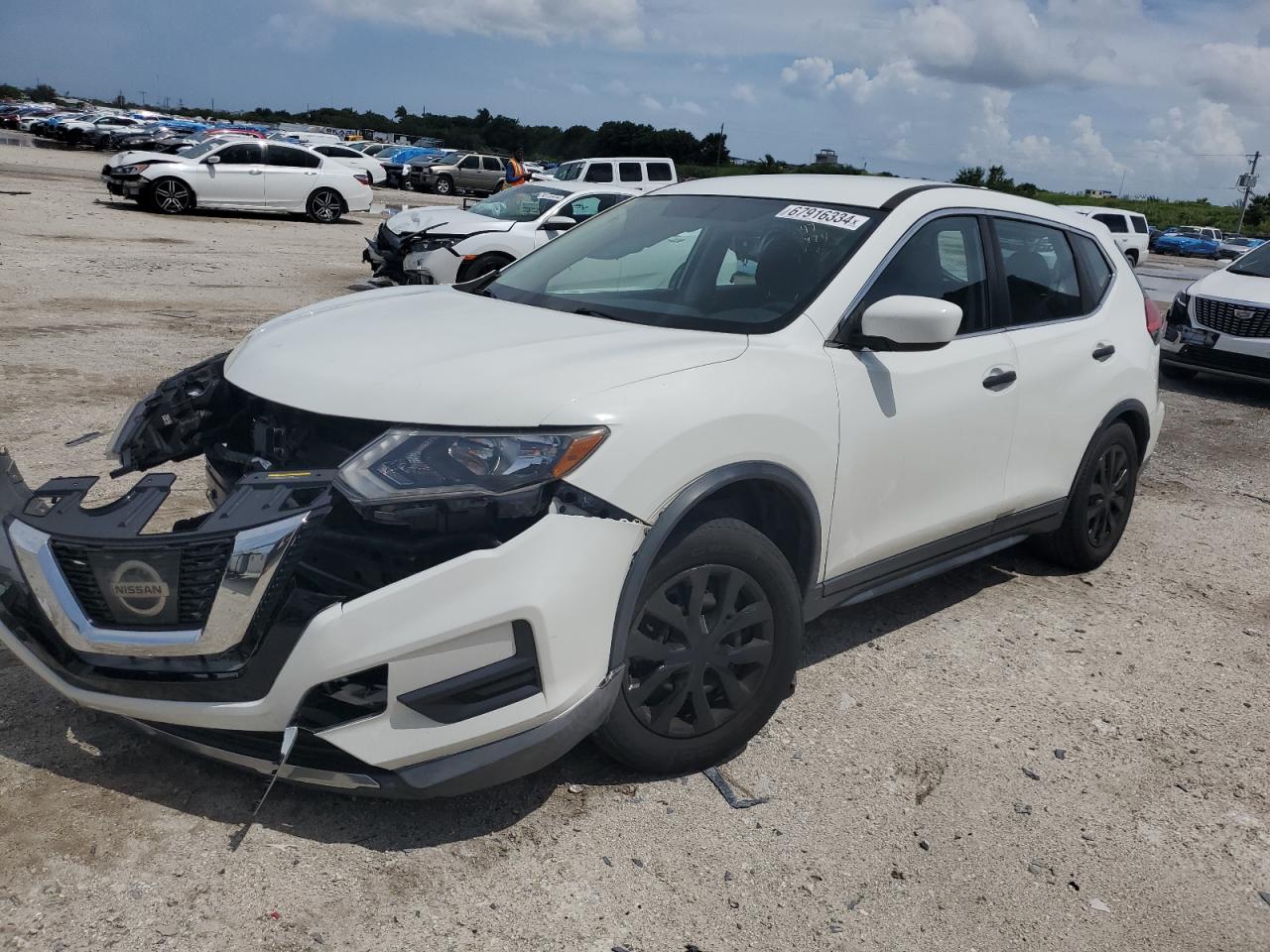 2017 Nissan Rogue VIN KNMAT2MT9HP574711