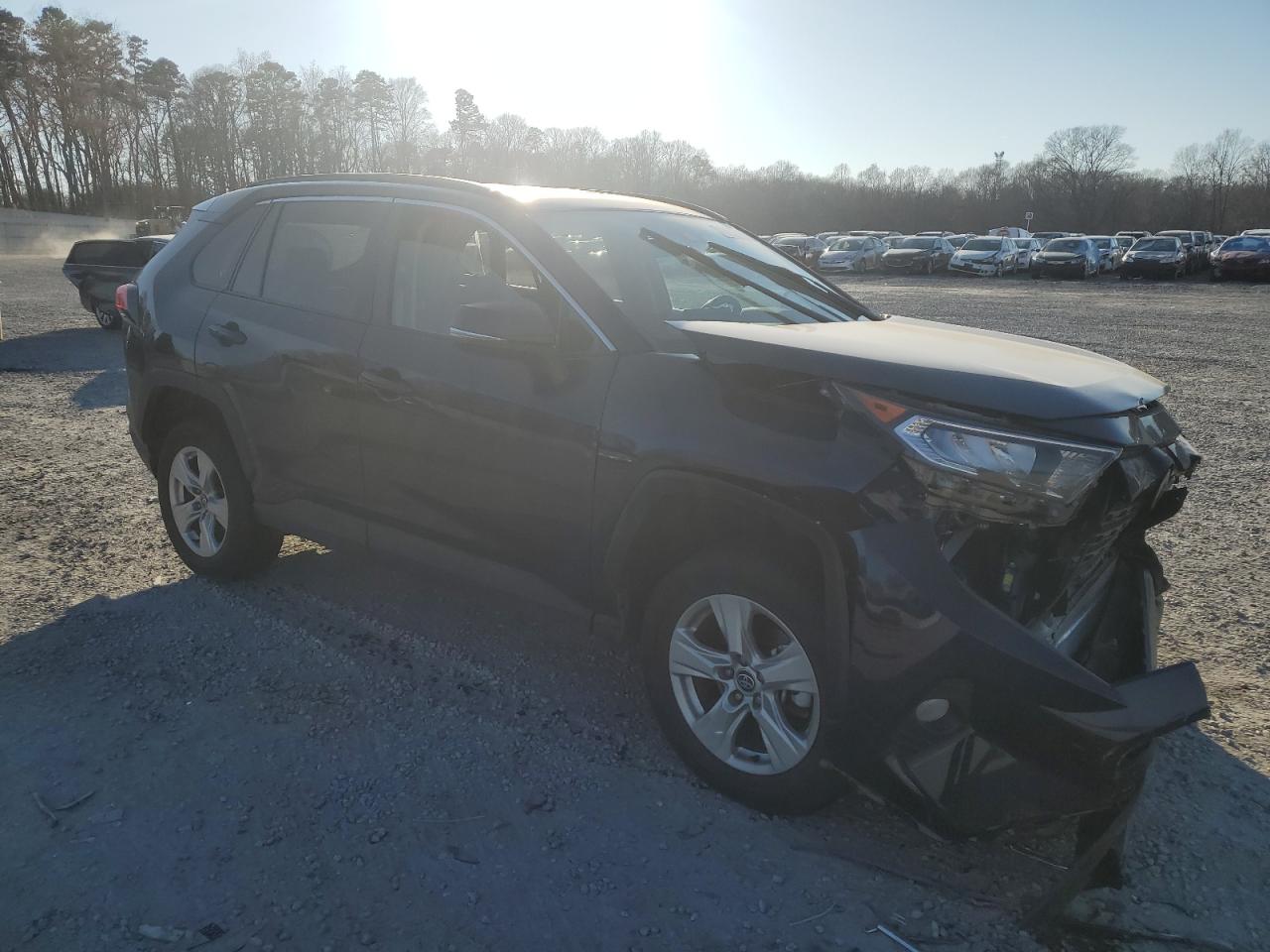 2021 Toyota RAV 4 VIN 2T3W1RFV2MW159716 Copart auction photo, front end / side damage thumbnail 4