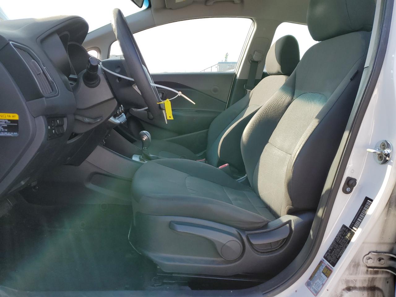 2016 KIA Rio VIN KNADM4A30G6634208 Copart auction photo, side / minor dent/scratches damage thumbnail 7