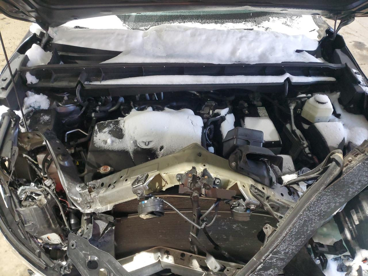 2021 Toyota Highlander VIN 5TDBZRBH2MS126675 Copart auction photo, front end / side damage thumbnail 14