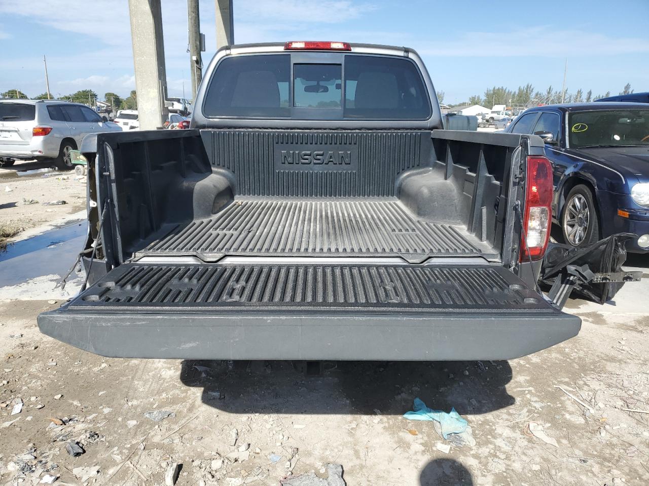 2019 Nissan Navara (Frontier) VIN 1N6AD0ER3KN774200 Copart auction photo, all over / stripped damage thumbnail 6