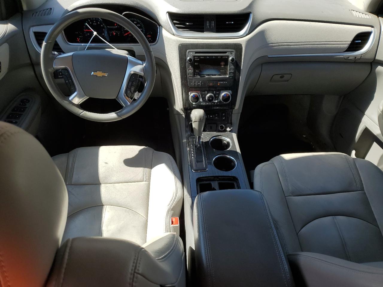 2015 Chevrolet Traverse VIN 1GNKVHKD3FJ350127 Copart auction photo, side / minor dent/scratches damage thumbnail 8