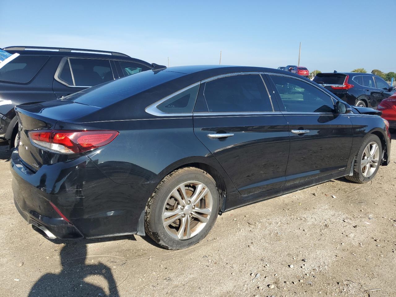 2018 Hyundai Sonata VIN 5NPE34AF2JH687848 Copart auction photo, front end / minor dent/scratches damage thumbnail 3