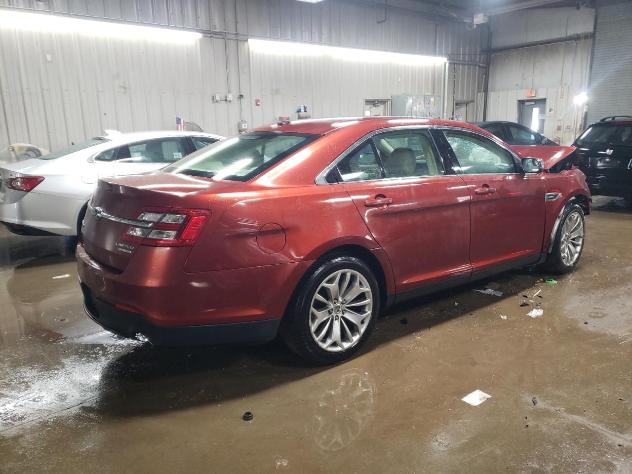 2014 Ford Taurus VIN 1FAHP2F83EG101383 Copart auction photo, front end / minor dent/scratches damage thumbnail 3