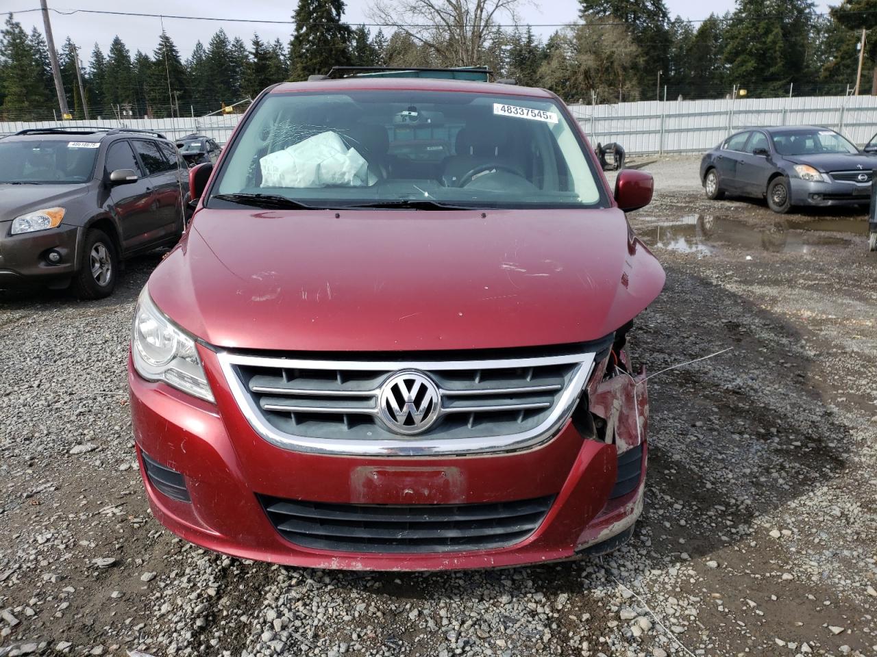 2012 Volkswagen Routan VIN 2C4RVABG8CR391174 Copart auction photo, front end / side damage thumbnail 5