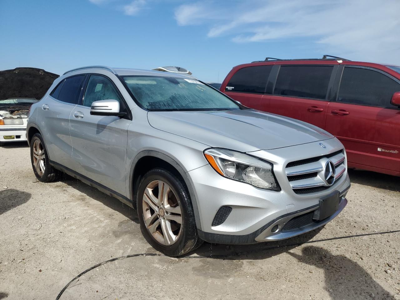 2015 Mercedes-Benz GLA-klasse VIN WDCTG4GB0FJ096846 Copart auction photo, water/flood damage thumbnail 4