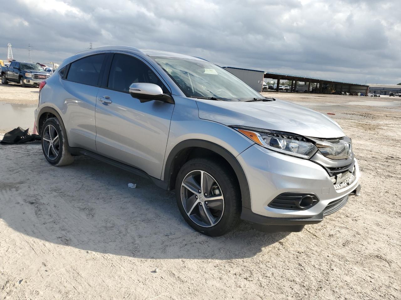 2021 Honda HR-V VIN 3CZRU5H51MM705153 Copart auction photo, front end damage thumbnail 4