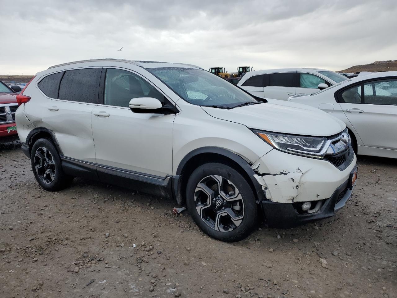 2018 Honda CR-V VIN 2HKRW2H93JH614274 Copart auction photo, side / front end damage thumbnail 4