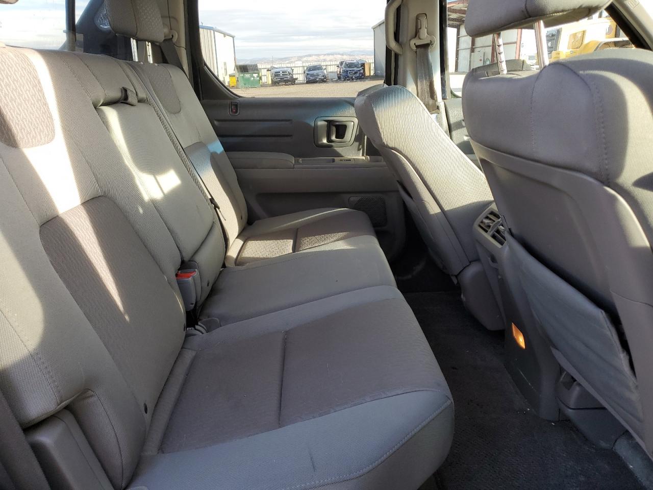 2011 Honda Ridgeline VIN 5FPYK1F45BB004828 Copart auction photo, front end / minor dent/scratches damage thumbnail 10