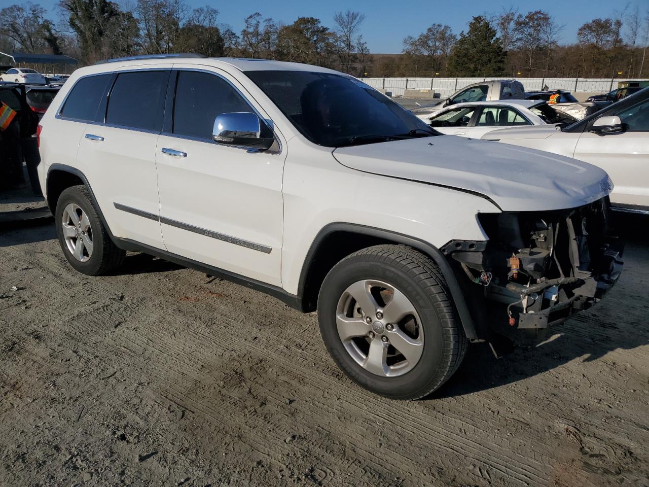 2013 Jeep Grand Cherokee VIN 1C4RJEBG7DC643011 Copart auction photo, front end damage thumbnail 4