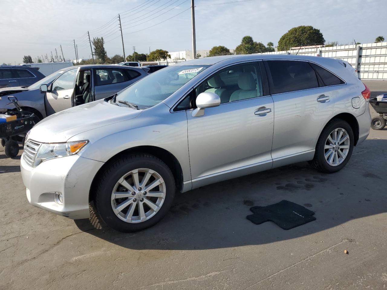 2010 Toyota Venza VIN 4T3ZA3BB2AU022874
