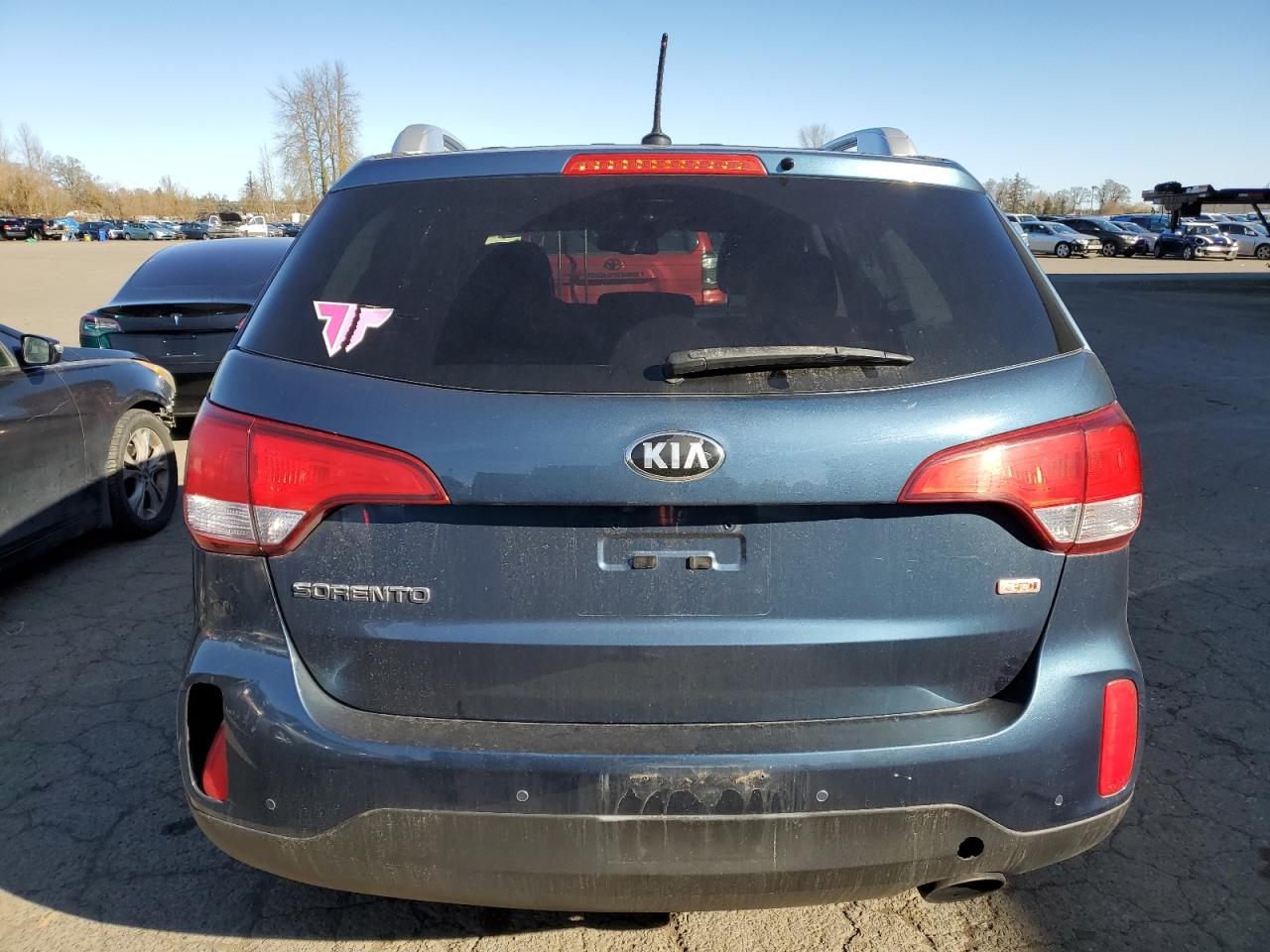 2014 KIA Sorento VIN 5XYKTDA67EG532454 Copart auction photo, front end / side damage thumbnail 6