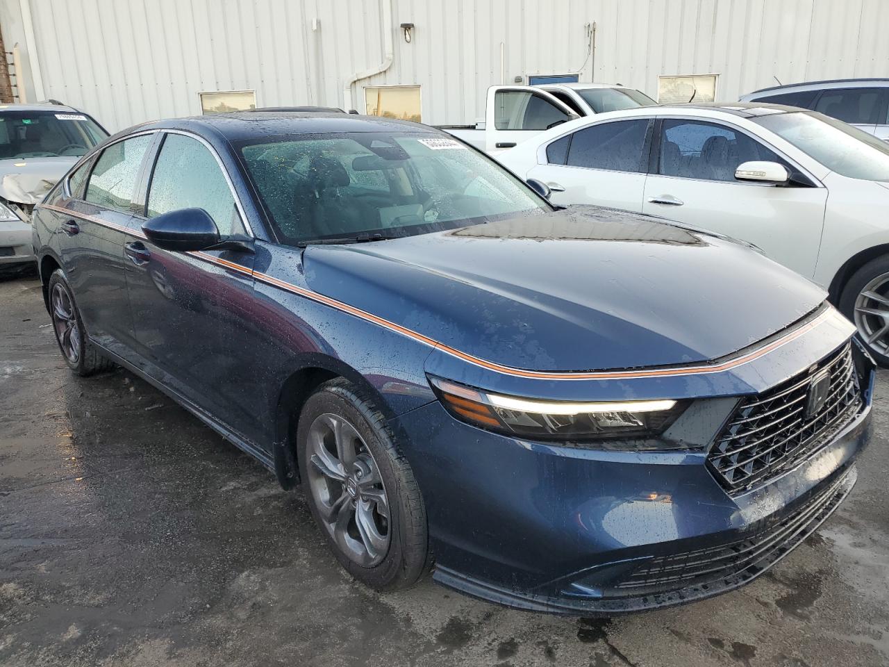 2024 Honda Accord VIN 1HGCY1F32RA041963 Copart auction photo, side / front end damage thumbnail 4