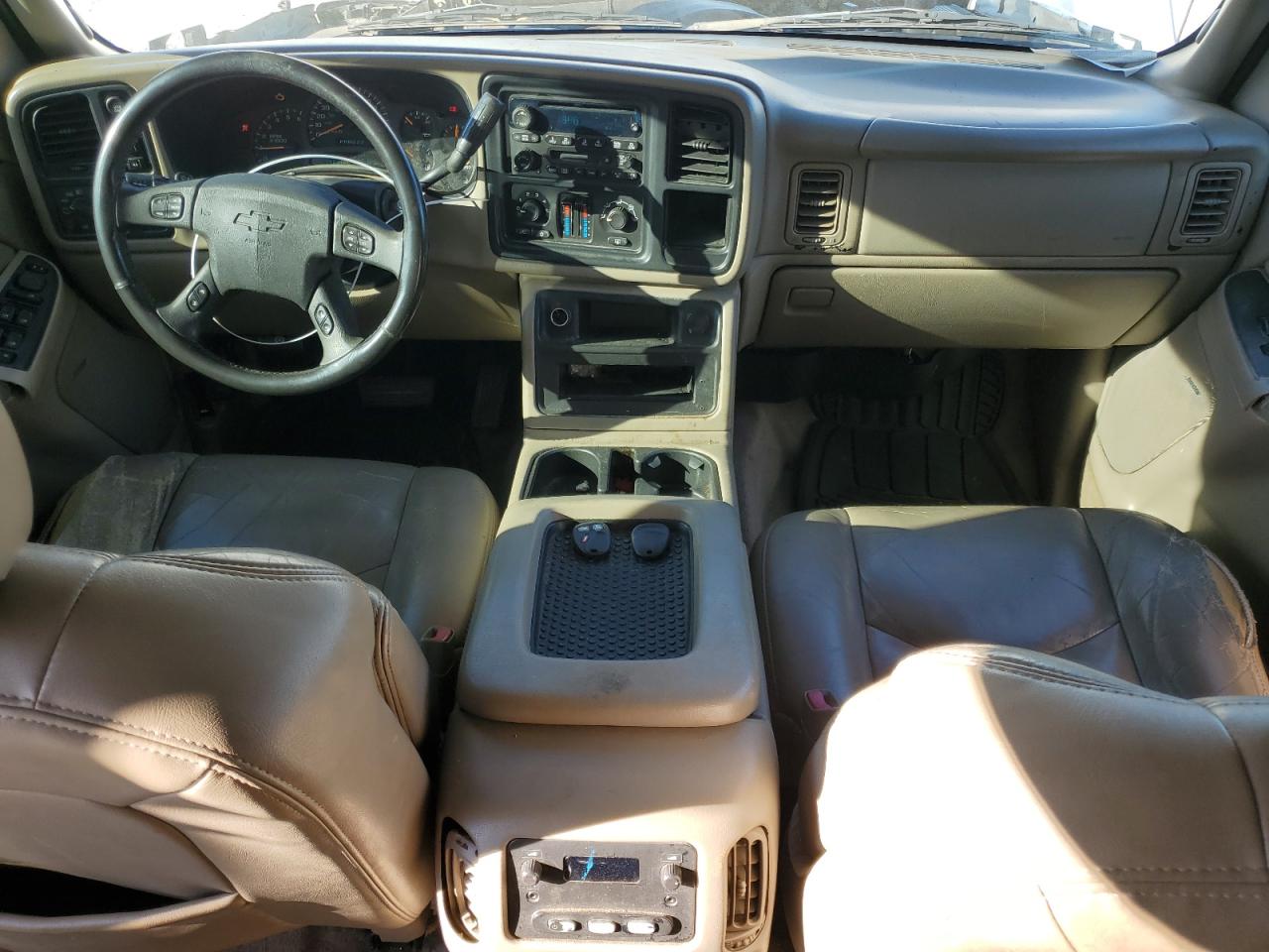 2005 Chevrolet Silverado VIN 2GCEK13T151135303 Copart auction photo, front end damage thumbnail 8