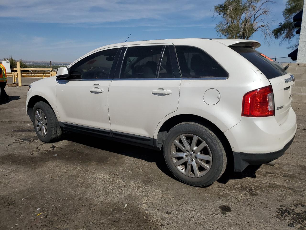 2011 Ford Edge VIN 2FMDK3KC9BBA56701 Copart auction photo, front end damage thumbnail 2
