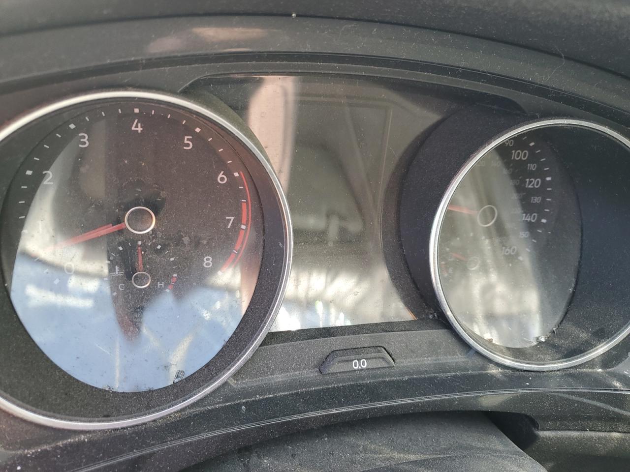 2018 Volkswagen Tiguan VIN 3VV0B7AX5JM094598 Copart auction photo, all over damage thumbnail 9