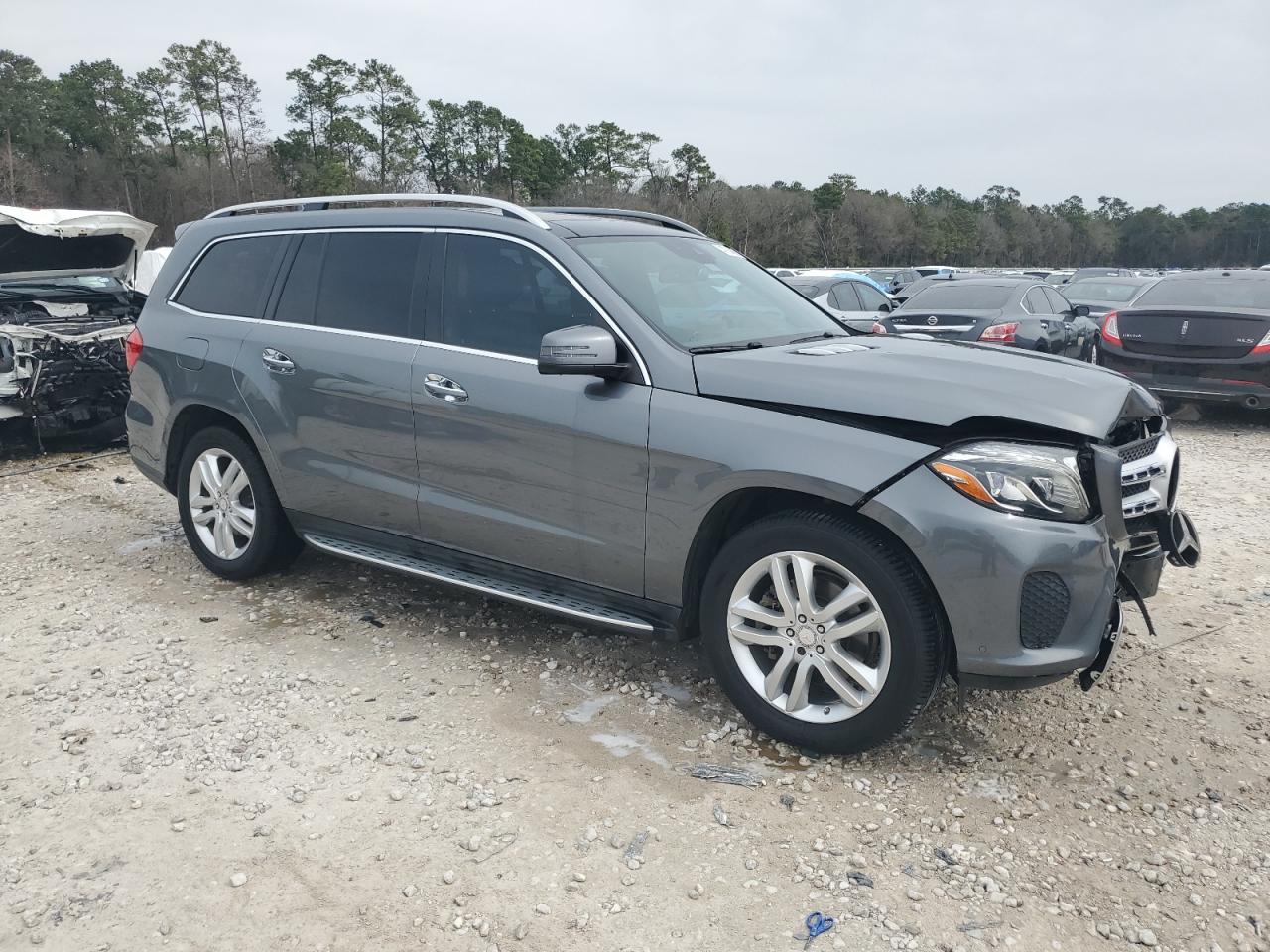 2017 Mercedes-Benz GLS-klasse VIN 4JGDF6EE7HA875620 Copart auction photo, front end / minor dent/scratches damage thumbnail 4