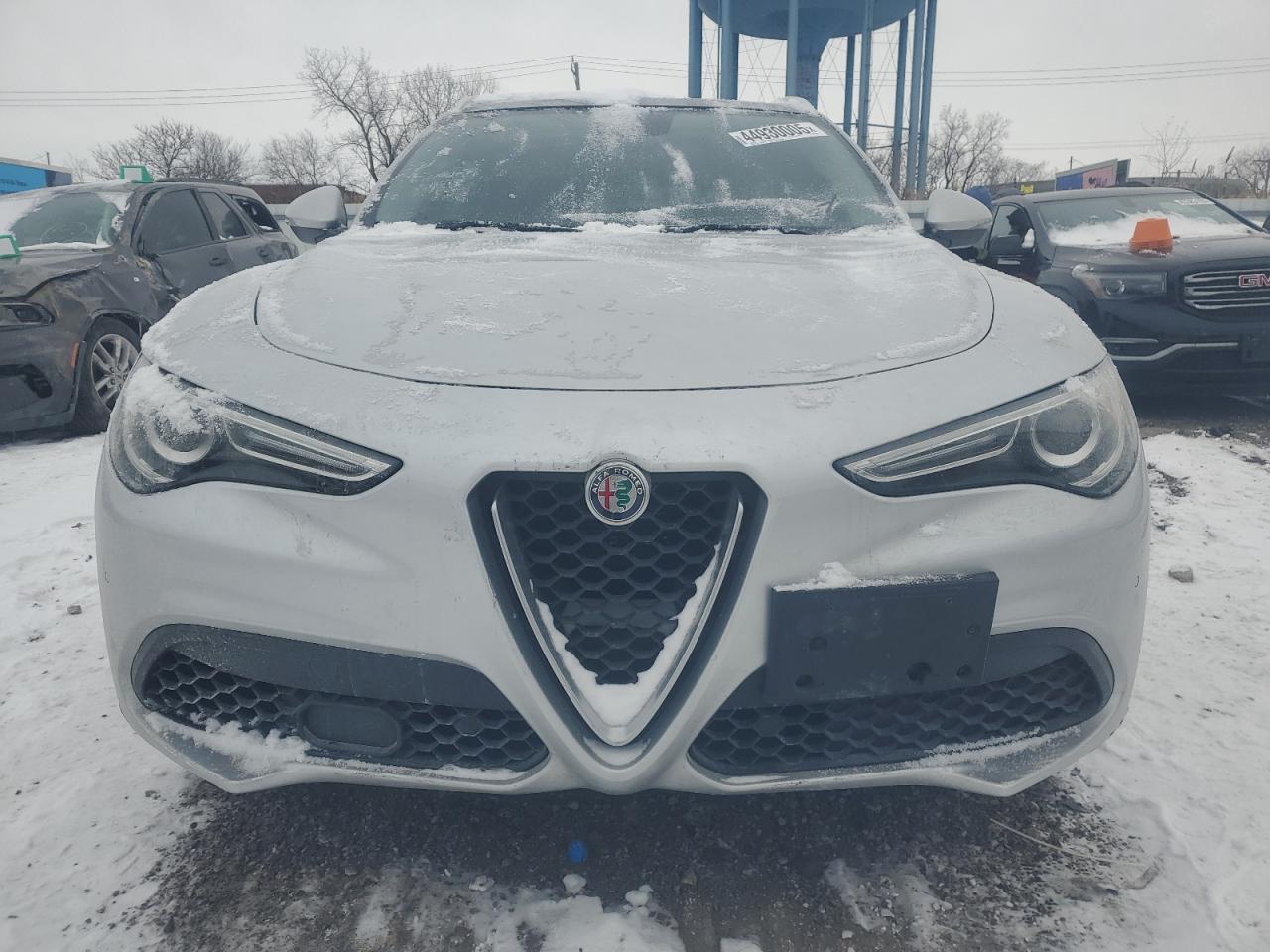 2018 Alfa Romeo Stelvio VIN ZASFAKAN7J7B86925 Copart auction photo, vandalism / side damage thumbnail 5