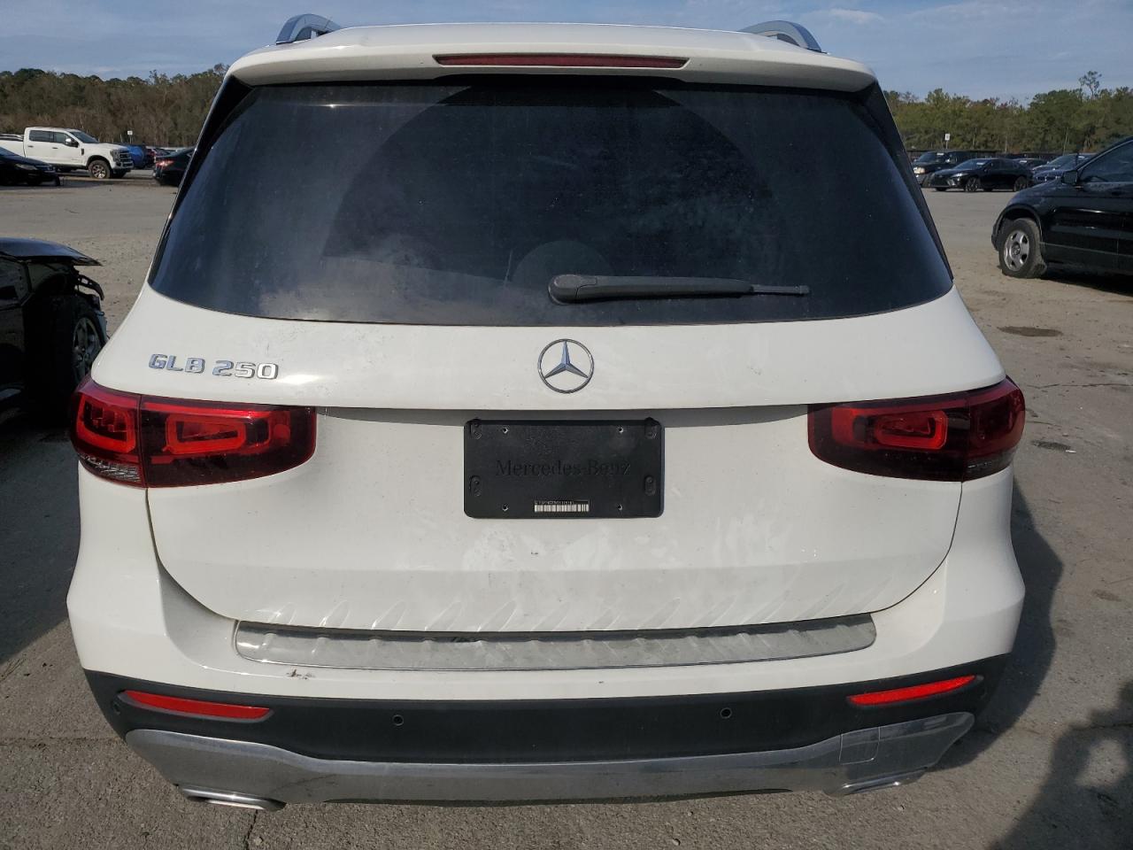2021 Mercedes-Benz GLB VIN W1N4M4GB2MW105381 Copart auction photo, front end damage thumbnail 6