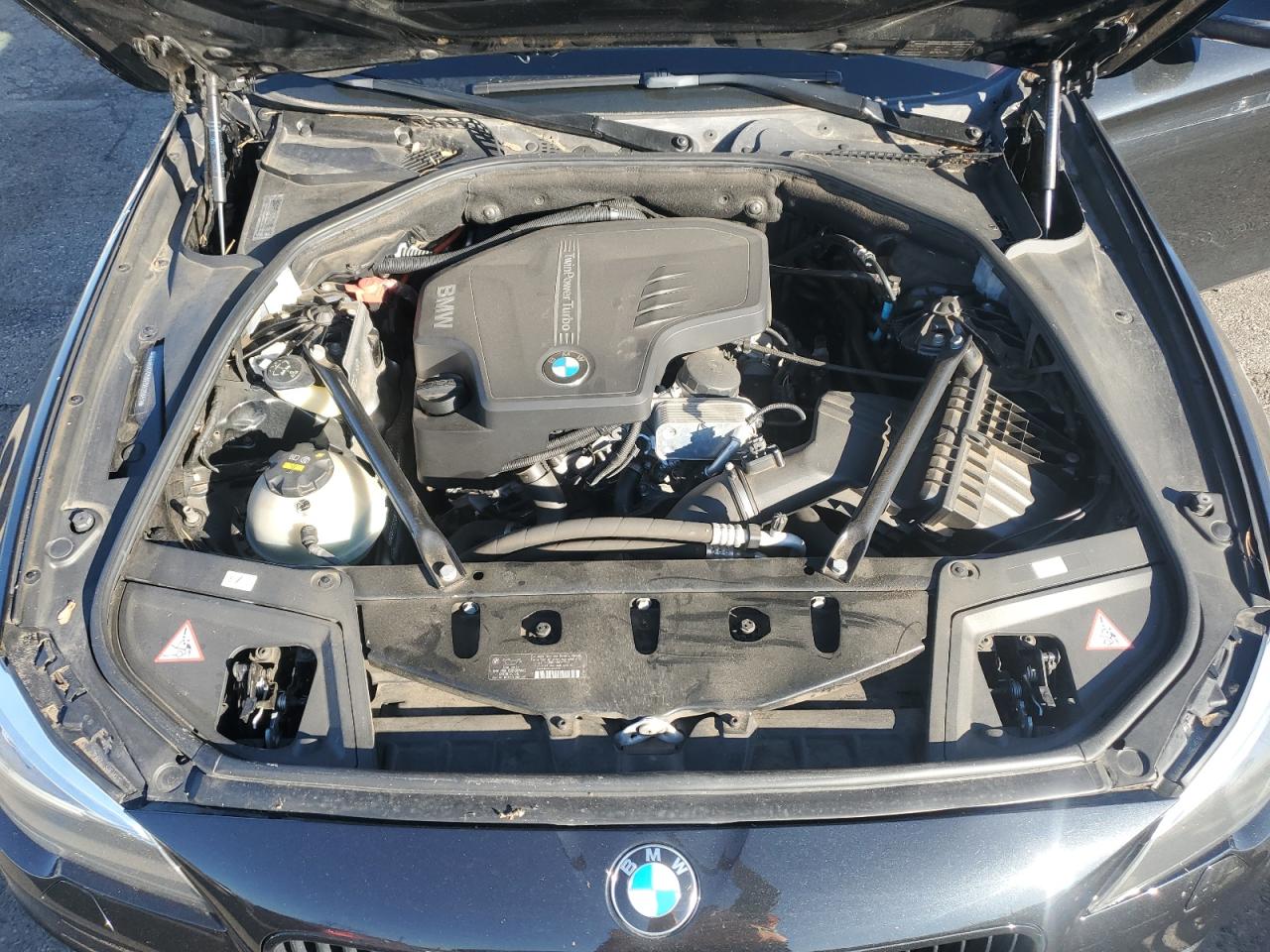 2015 BMW 5er VIN WBA5A7C58FD626851 Copart auction photo, side / undercarriage damage thumbnail 11