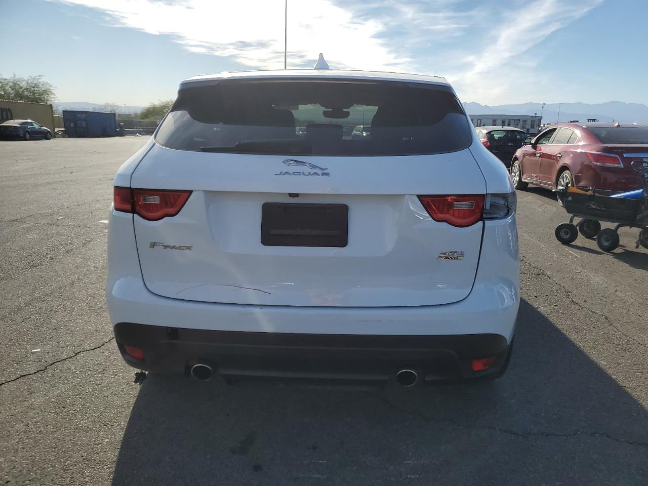 2019 Jaguar F-Pace VIN SADCK2GX8KA369003 Copart auction photo, all over / minor dent/scratches damage thumbnail 6