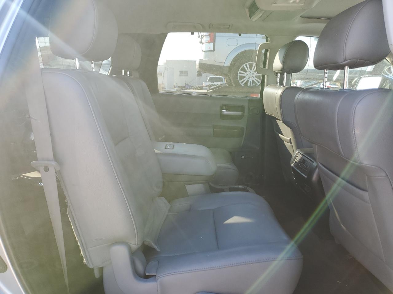 2014 Toyota Sequoia VIN 5TDDW5G17ES108003 Copart auction photo, front end damage thumbnail 11