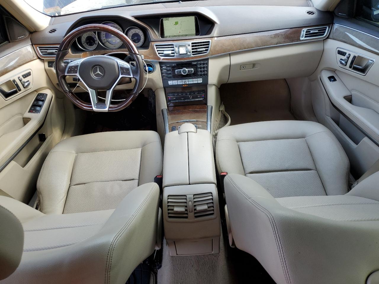 2014 Mercedes-Benz E-klasse VIN WDDHF5KB0EA905648 Copart auction photo, rear end / minor dent/scratches damage thumbnail 8