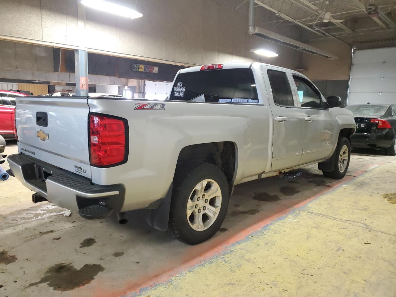 2016 Chevrolet Silverado VIN 1GCVKREC9GZ352149 Copart auction photo, front end / minor dent/scratches damage thumbnail 3