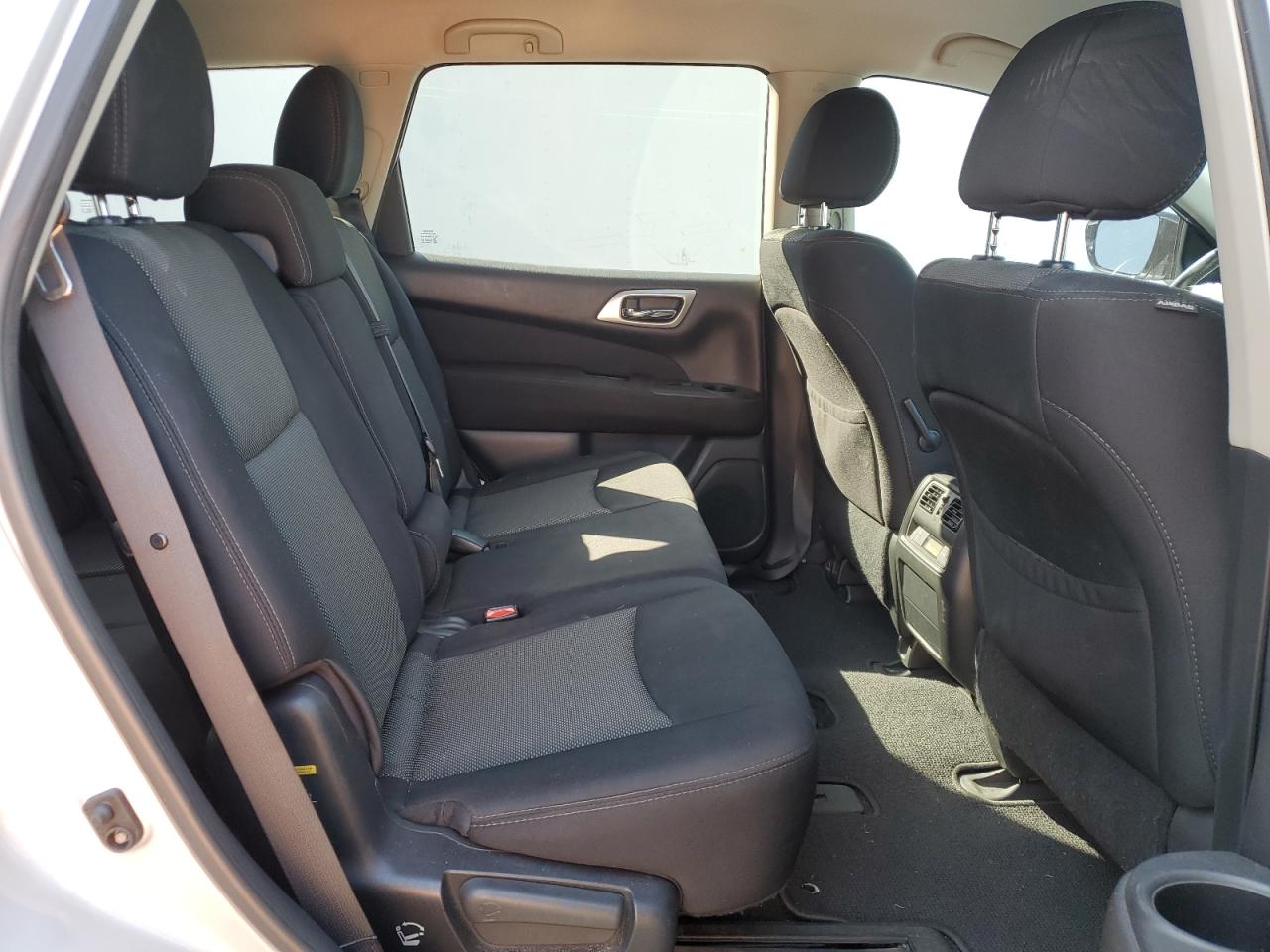 2017 Nissan Pathfinder VIN 5N1DR2MN2HC624221 Copart auction photo, front end damage thumbnail 11