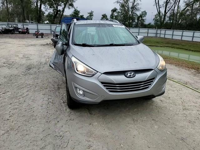 2015 Hyundai Tucson VIN KM8JU3AGXFU054893 Copart auction photo, side / rear end damage thumbnail 14